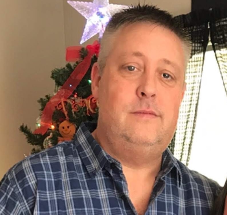Photo of Christopher Willett