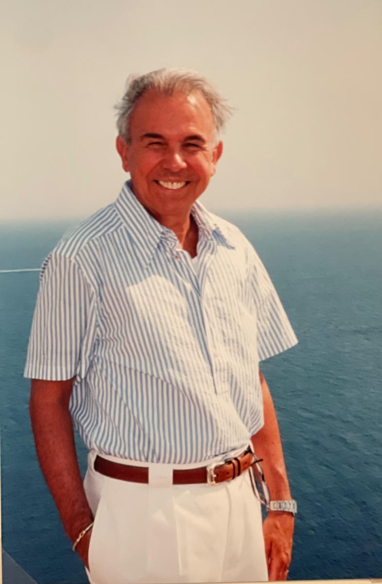 Photo of Thomas W. Bezduda