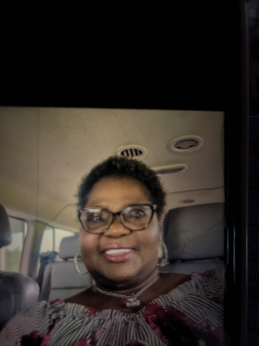 Photo of Linda Curry