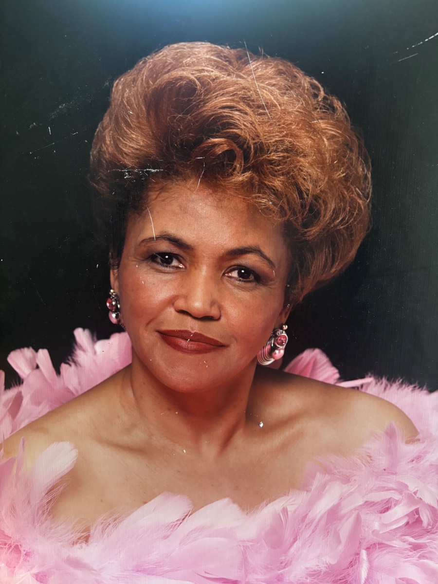 Photo of Carolyn L. Farmer