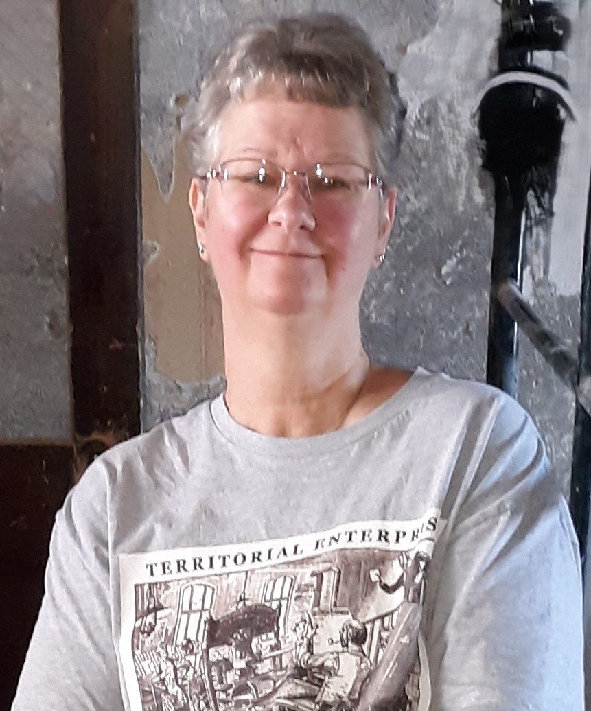 Photo of DebiLynn Smith