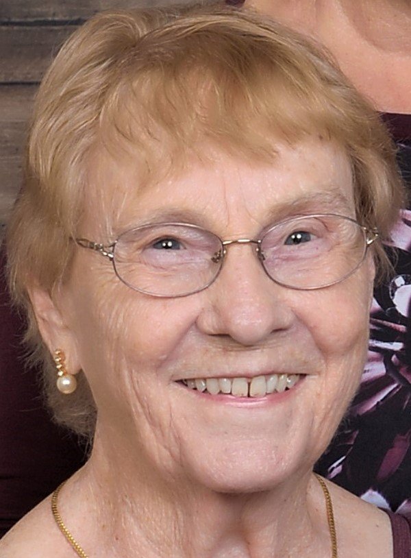 Photo of Elizabeth Evelyn Clifton