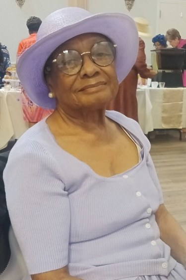 Photo of Betty Lue Davis Robinson Gales